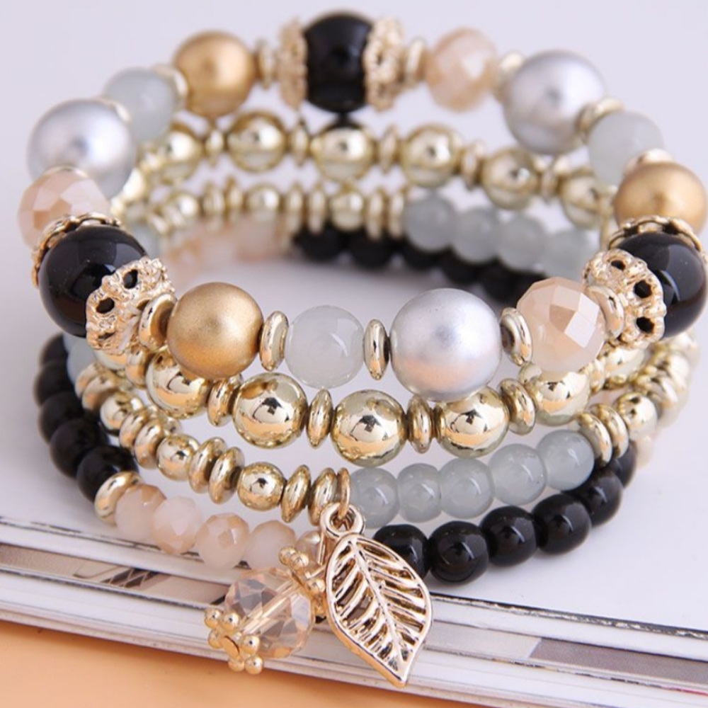 🍒4/$20- BLACK Charmed 4-Piece Bracelets